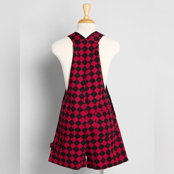 SALE NWT Black Friday Harlequin Checkered Overall Shorts, ModCloth, Harley Quinn - Picture 3 of 9